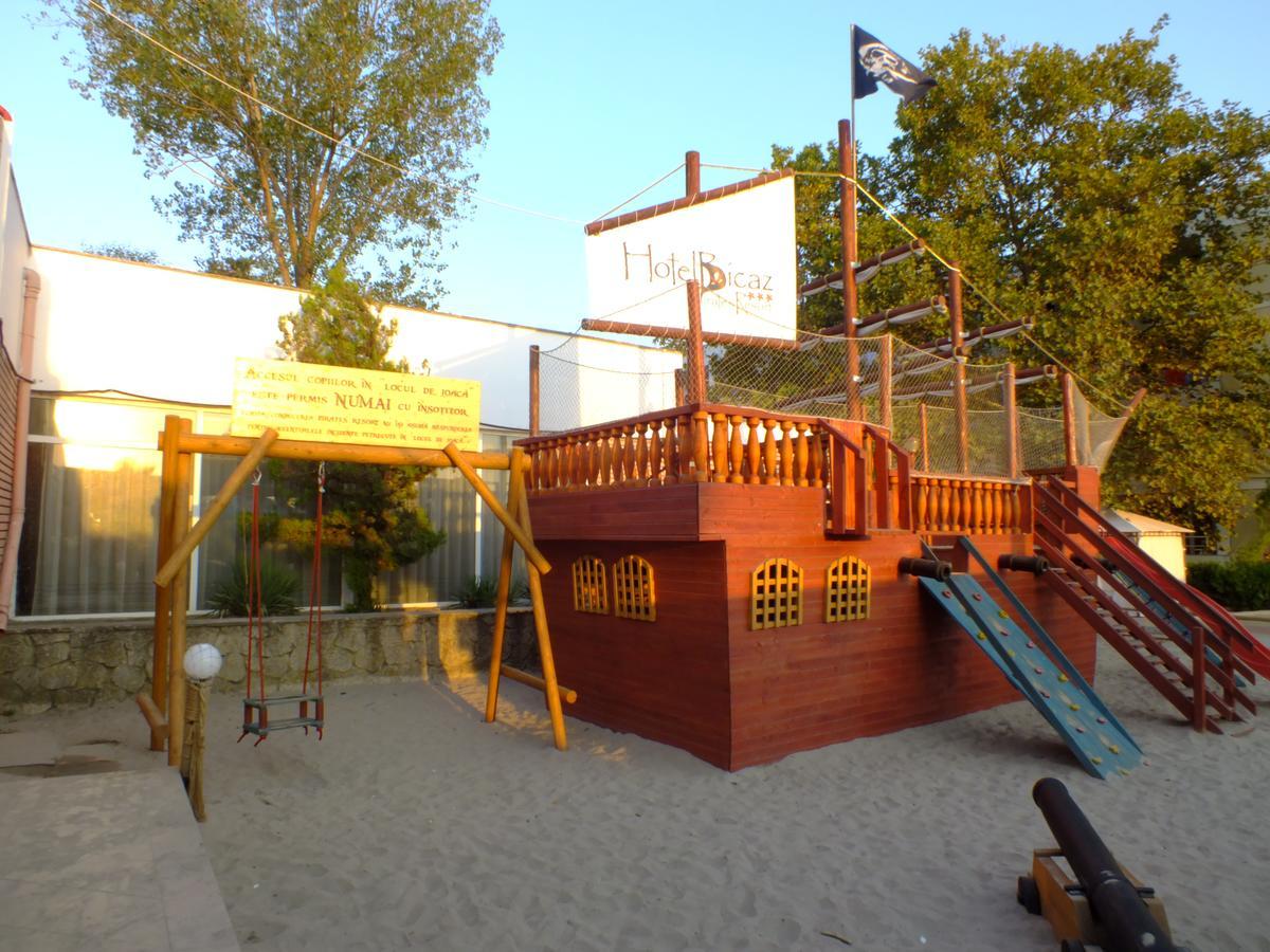 Pirates Resort Mamaia Buitenkant foto